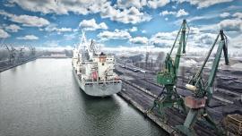 Конкуренция помогла достигнуть роста грузоперевалки в портах РФ