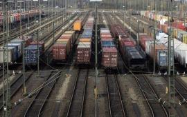 Объем перевозок грузов железнодорожным транспортом по коридору "Север - Юг" увеличился на 21,6% за 9 месяцев